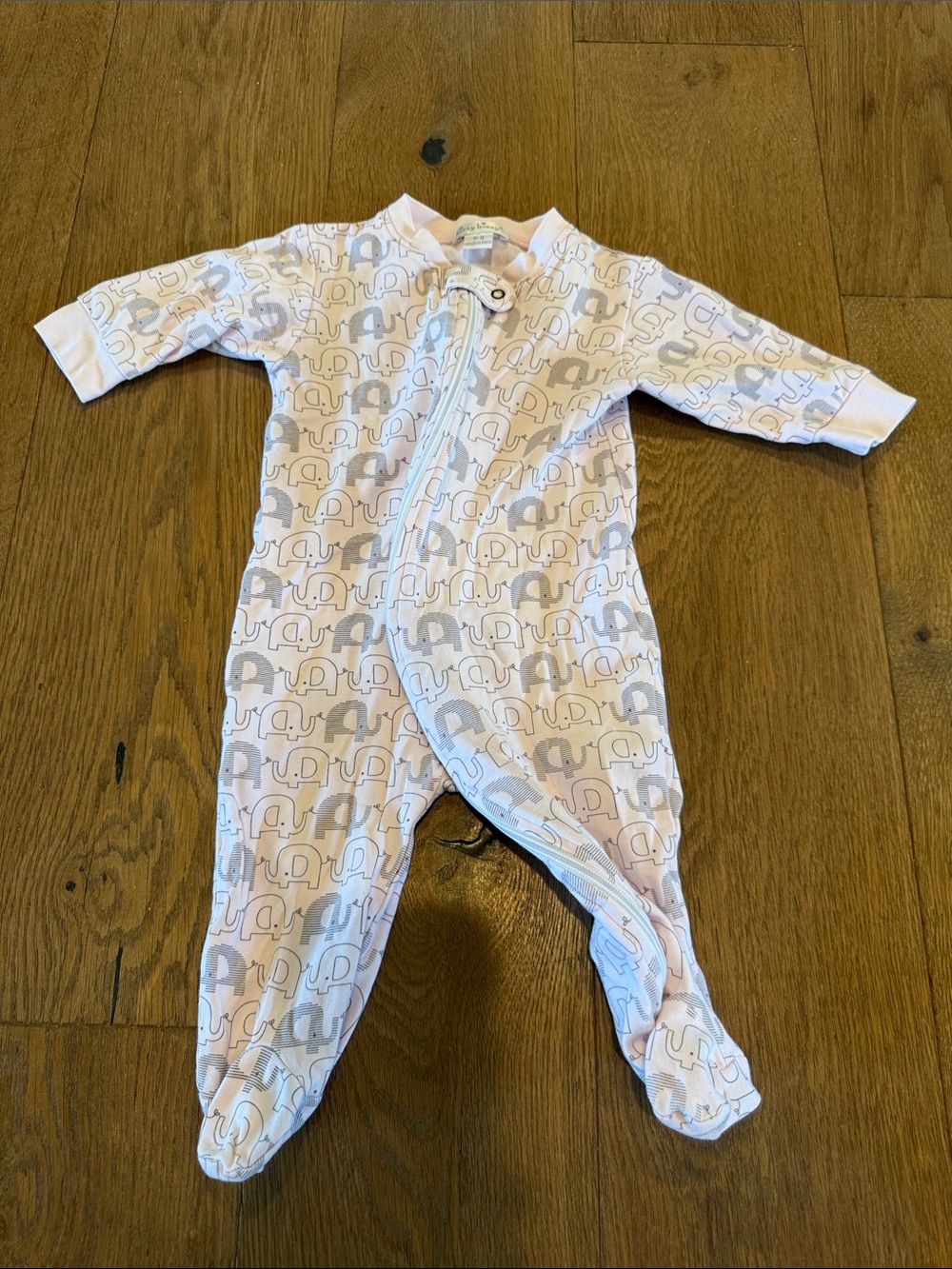 Kissy Kissy Pima Cotton Footie in Pink elephants 6-9 months